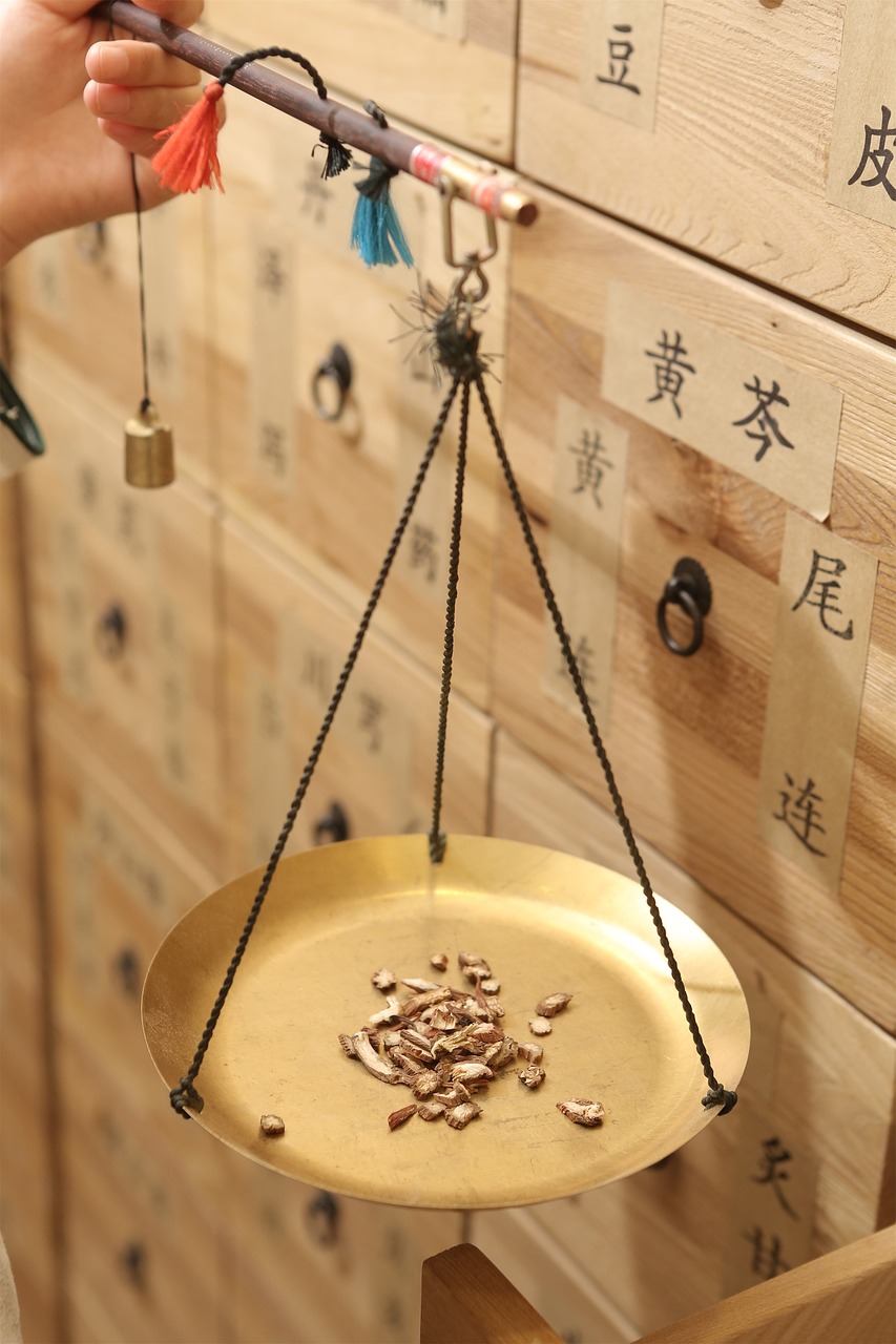 探秘生活中的健康守护神——中医养生知识书籍的全面指南