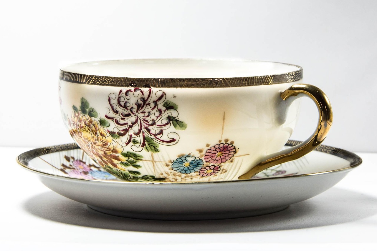 茶中养生之道，探索去湿、去寒、排毒与养肝的茶品